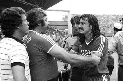 Ο φρικιαστικός τραυματισμός Λίνεν δια χειρός… Ρεχάγκελ