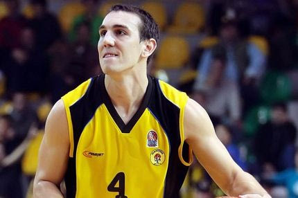 Θέλει να έρθει ο Μιλόσεβιτς, φτάνει ο Λάσμε