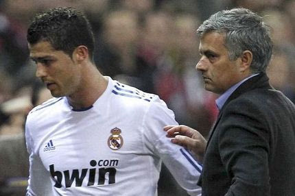 Μουρίνιο: “Έγκλημα αν ο Κριστιάνο δεν κερδίσει τη “Χρυσή Μπάλα”