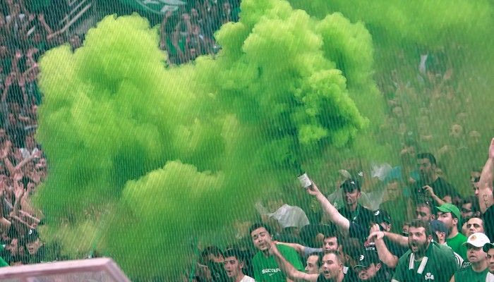 Δύο έγγραφες παρατηρήσεις στο φύλλο αγώνα