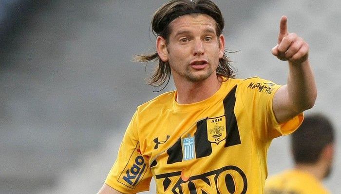 Μοναδική απουσία αυτή του Παπαζαχαρία