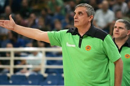 Πεδουλάκης: “Nα ξεχάσουμε τον Ολυμπιακό”