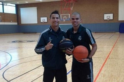 Το έριξαν στο μπάσκετ Πέπε και Κριστιάνο