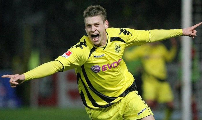 Ανανέωσε στη Ντόρτμουντ ο Πίστσεκ