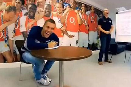 Επέστρεψε στα θρανία ο Ποντόλσκι