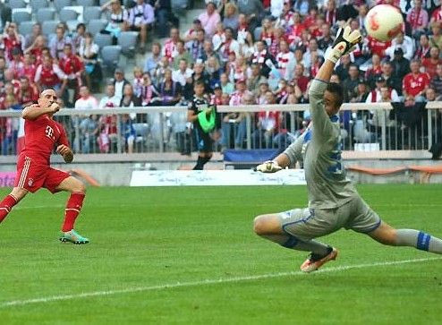 7η αγ.: Ρεκόρ η Μπάγερν, “αέρας” η Σάλκε