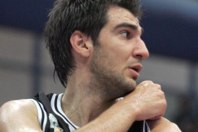 Τέλος ο Ταπούτος από Ολίν