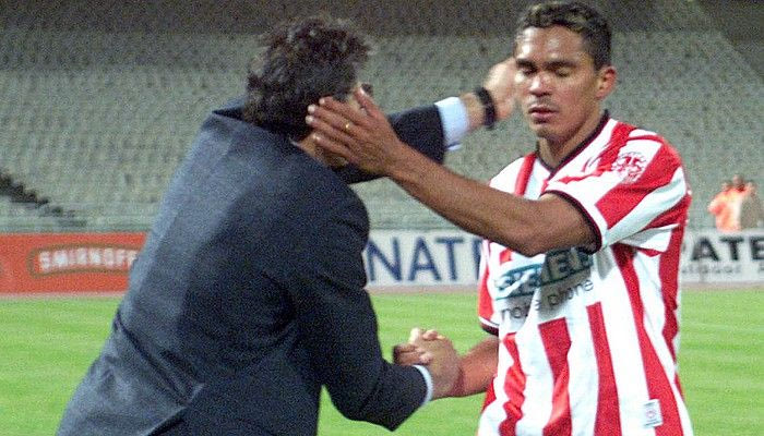 Η παράσταση του “μάγου” Τζιοβάνι κόντρα στον Ηρακλή (video)