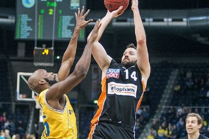 Τρομερό καλάθι στα… τυφλά από τον Βουγιούκα (VIDEO)