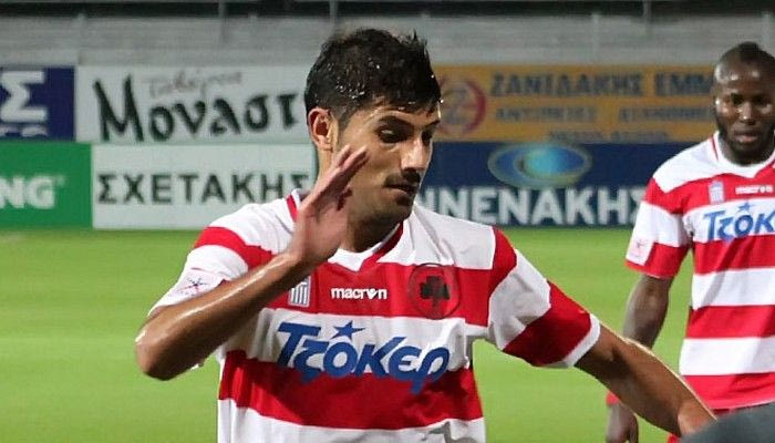 Ανανέωσε ο Αγκιλέρα
