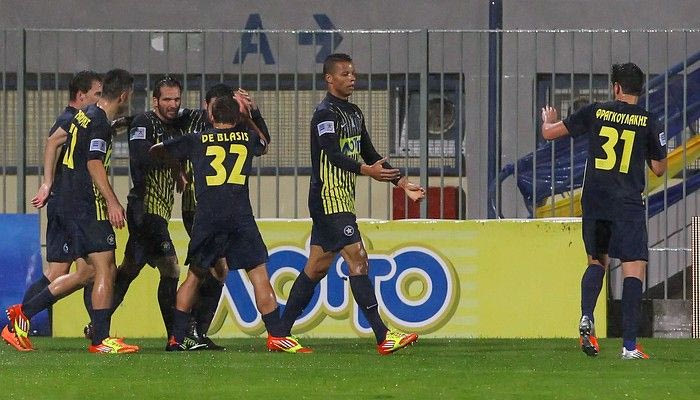 Με 23 ποδοσφαιριστές σε Λάρισα και Κρήτη