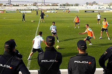 Αστυνομία στην προπόνηση της Μπέτις