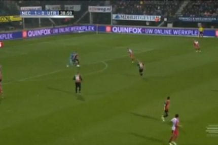 Σπάνια γκάφα τερματοφύλακα!