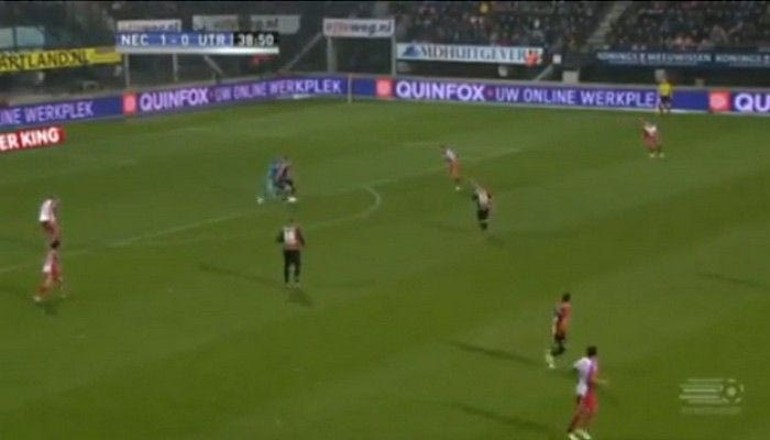 Σπάνια γκάφα τερματοφύλακα!