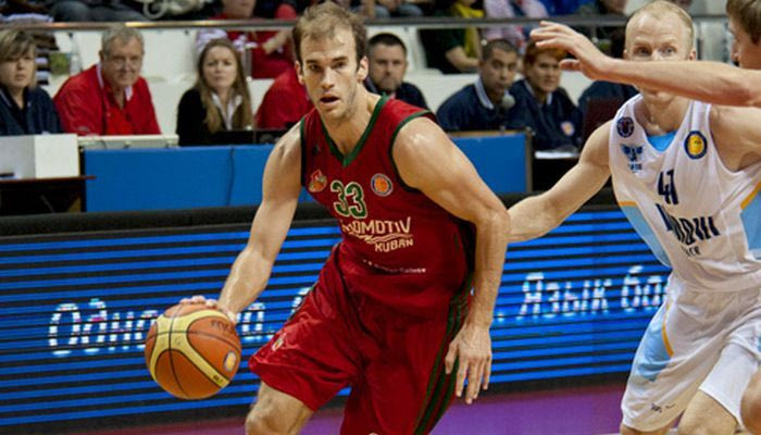 Κοντά στο triple double o Καλάθης. Ο έλεγχος των Ελλήνων