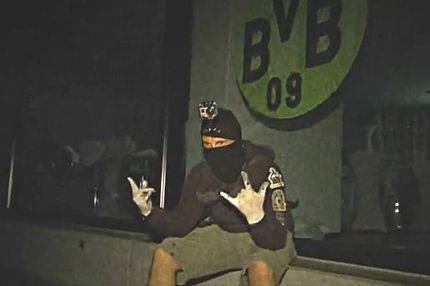 Οπαδοί της Ντόρτμουντ διέρρηξαν το γήπεδο της Μπάγερν Μονάχου