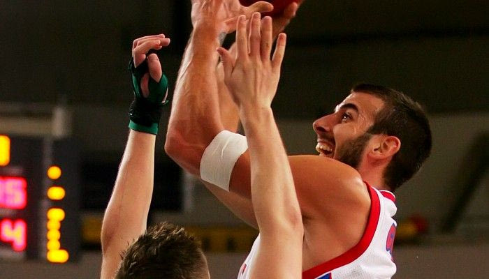 Πρόβλημα με Γιάνκοβιτς