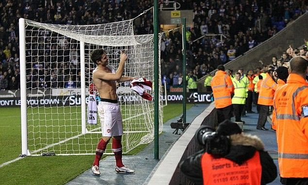 Παίκτες της Άρσεναλ ζήτησαν τις φανέλες πίσω