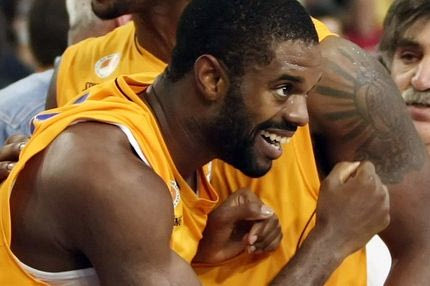 Έφυγε από το Περιστέρι ο Τζόουνς