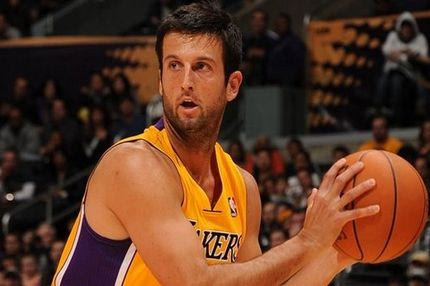 Τη Δευτέρα στην Αθήνα ο Καπόνο