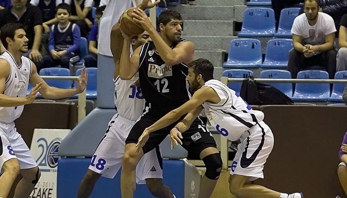 “Eλάτε στο γήπεδο…”