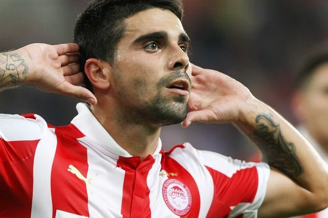 Μασάντο: “Να κλείσω την καριέρα μου στον Ολυμπιακό”