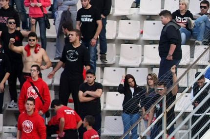 Αustrian Boys: “Δεν πιστεύουμε σε κομματικά δόγματα”