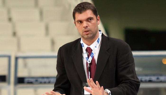 Οριστική η αποχώρηση Παπανικολάου από Ηλυσιακό