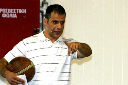 Ο Παπαχατζής συνεργάτης του Σφαιρόπουλου