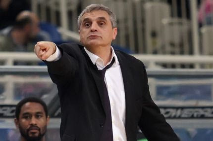 Πεδουλάκης: “Εκπληκτικό το σουτ του Καπόνο”