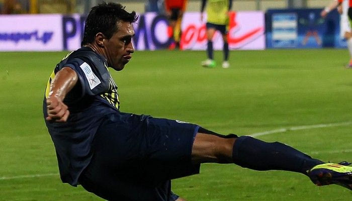 Ο Περόνε, η Στεάουα και το Τσάμπιονς Λιγκ