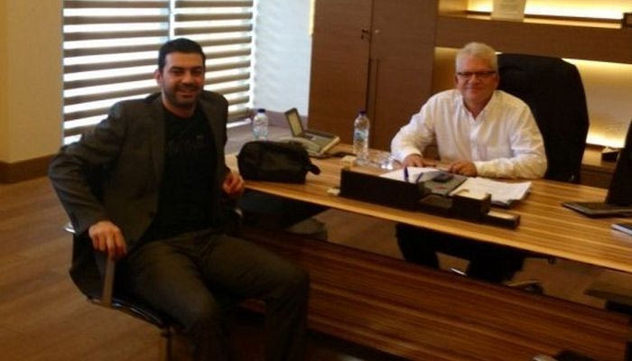 Συζήτηση Πουλινάκη-Σαρρή για τις αδειοδοτήσεις