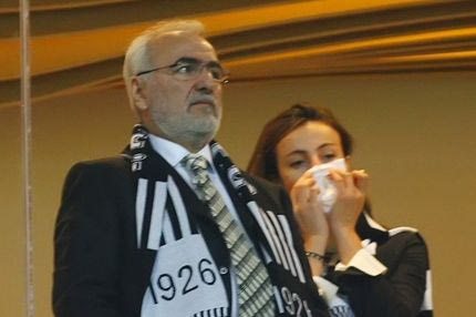 “Φέρτε μας το κύπελλο”