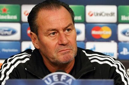 Στέφενς διετίας και… τρελά μπόνους