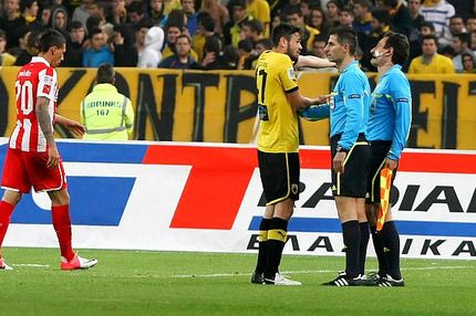 Ο διαιτητής φοβάται τον Γολιάθ