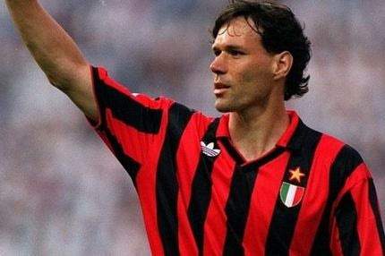 Η σύνδεση του Φαν Μπάστεν με το “ψαλίδι” του Μεξές και το “καρέ” του Ιμπραΐμοβιτς