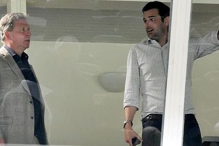 Τρίωρη συνάντηση Βιντιάδη-Δημητρέλου για τους πιστωτές