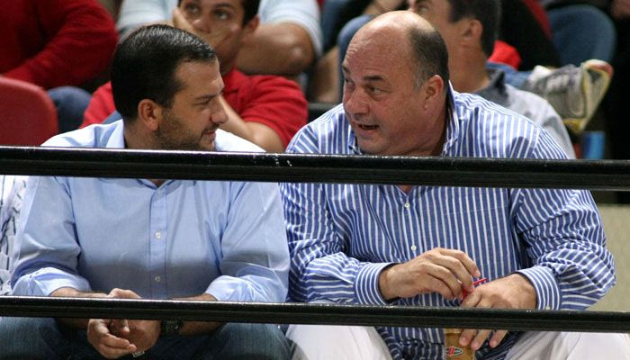 Συνάντηση Μπέου-Αδαμίδη στα μπουζούκια