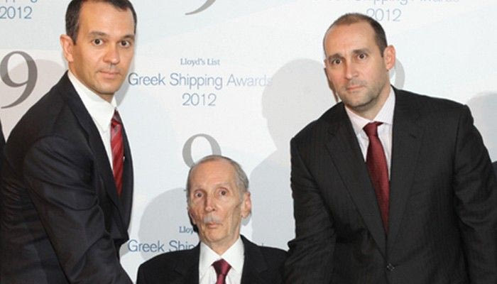 Βράβευση και δωρεά για την οικογένεια Αγγελόπουλου