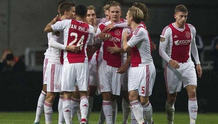 15η αγ.: Ο Άγιαξ γκρέμισε από την κορυφή την Αϊντχόφεν