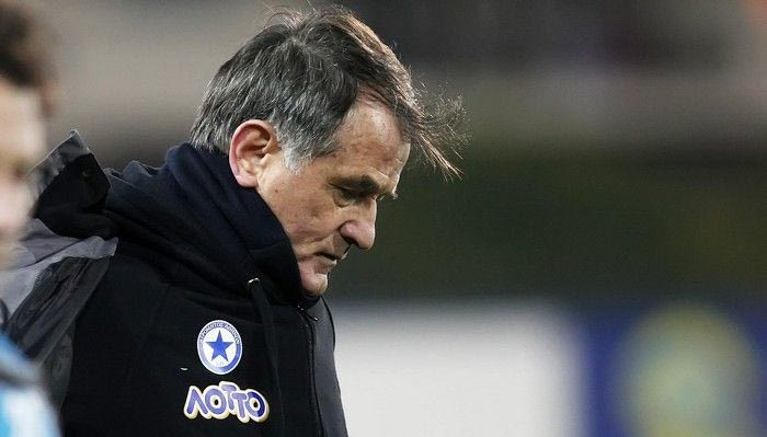 Μπάγεβιτς: “Μεγάλος προπονητής ο Σάντος”