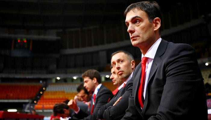 Μπαρτζώκας: “Υγιείς όταν κρίνονται οι τίτλοι”. Αγγέλου: “Νοοτροπία τζακιού”