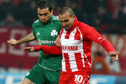 “Χρώμα” στο… κόκκινο