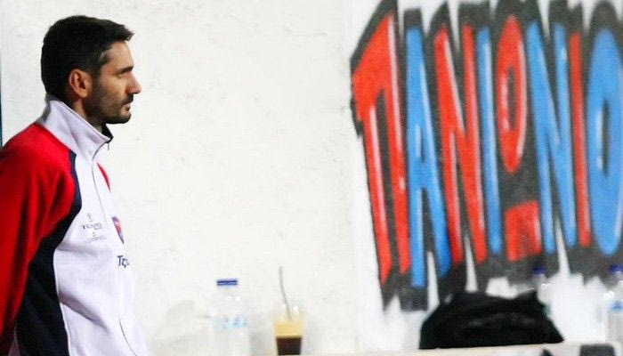 Αποχαιρετισμός με δάκρυα