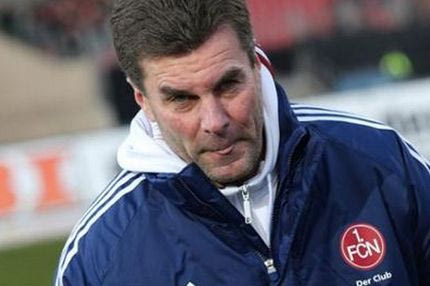 Με Χέκινγκ στο τιμόνι