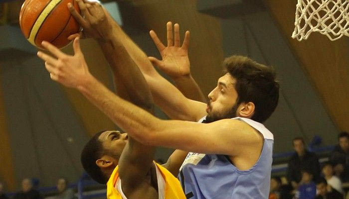 Περιστέρι-Κολοσσός 91-89 (παρ)