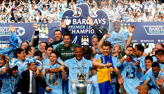 Μειώθηκε κατά το ήμισυ το έλλειμμα