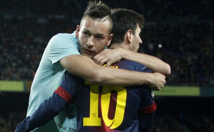 Εισβολή για ένα φιλί στον Μέσι