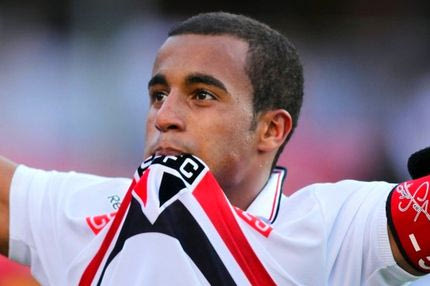 Παρουσιάζεται ο Μούρα