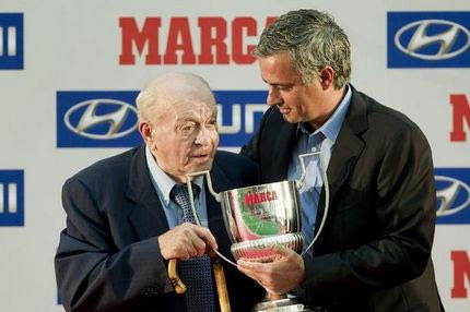 Στο πλευρό του Μουρίνιο ο Ντι Στέφανο